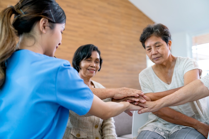Assisted-Living-Services-in-Los-Angeles.jpg